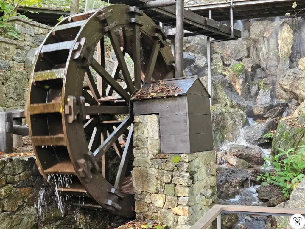 waterwheel